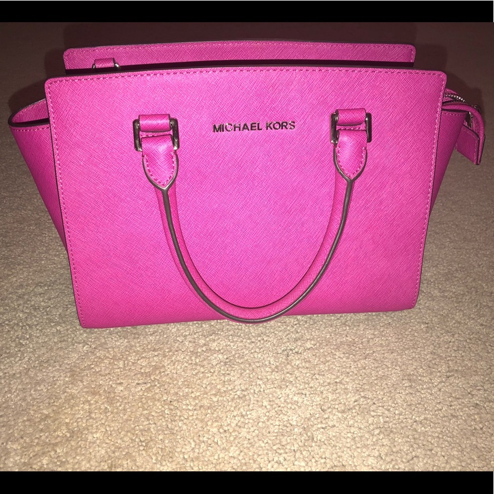 MICHAEL KORS handbag- Selma